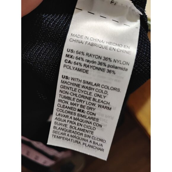 Chico's travelers size 1 (Med) navy stretchy comfort pull on ankle LB 206 - Picture 5 of 6